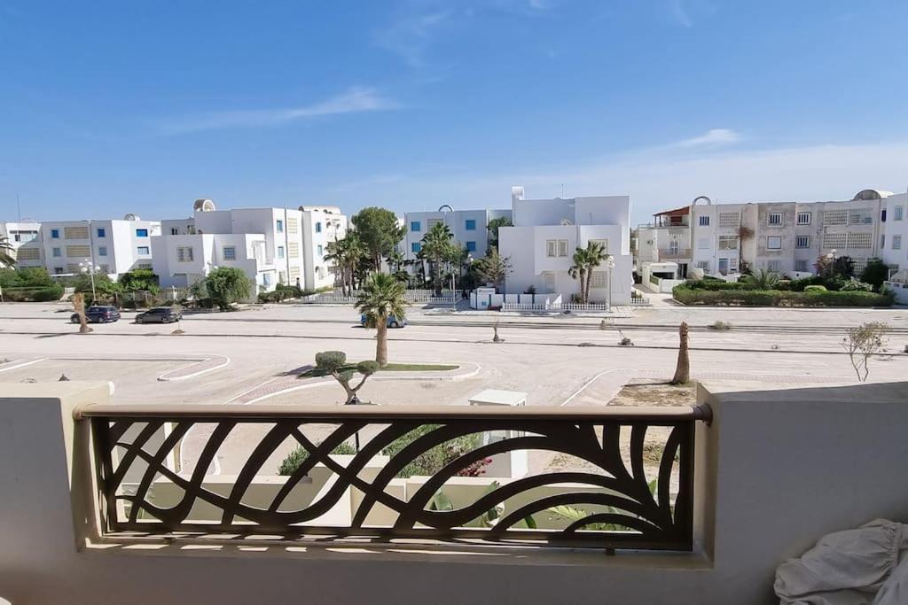 Fantastique, Luxerieux, Agreabel Appartement Монастир Екстериор снимка